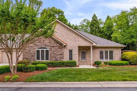 21 Annalisa Drive