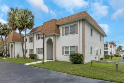 359 S MCMULLEN BOOTH ROAD #122
