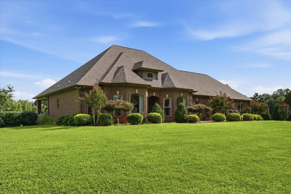 3870 Head RD Adams, TN 37010