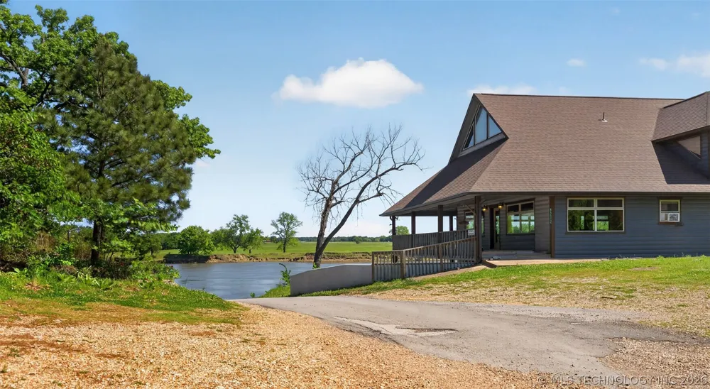 9212 447 ROAD Spavinaw, OK 74366
