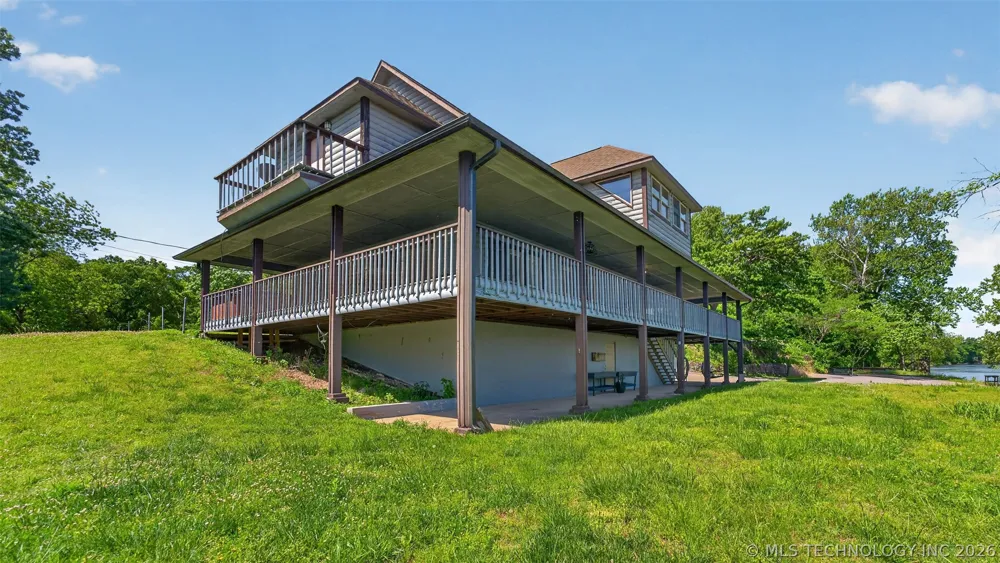 9212 447 ROAD Spavinaw, OK 74366