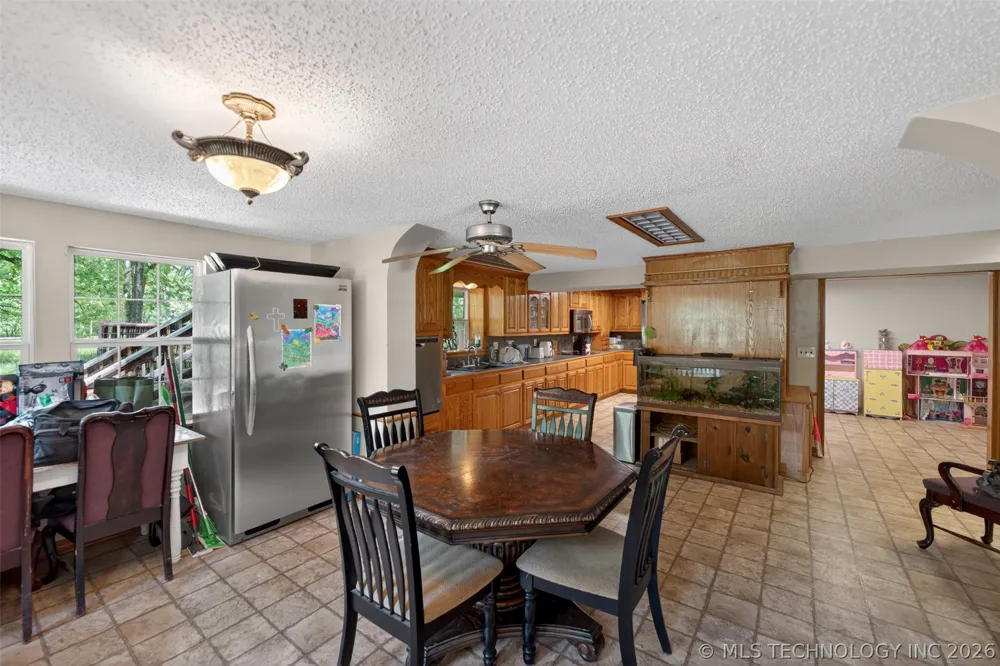 9596 447 ROAD Spavinaw, OK 74366