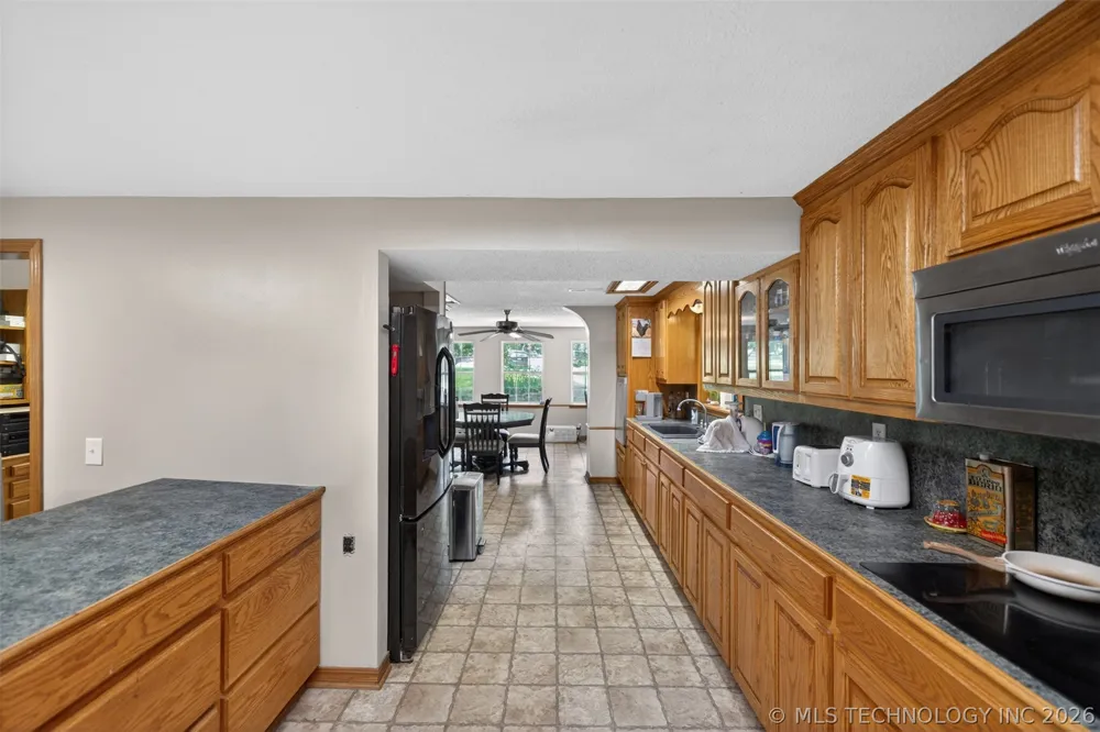 9596 447 ROAD Spavinaw, OK 74366