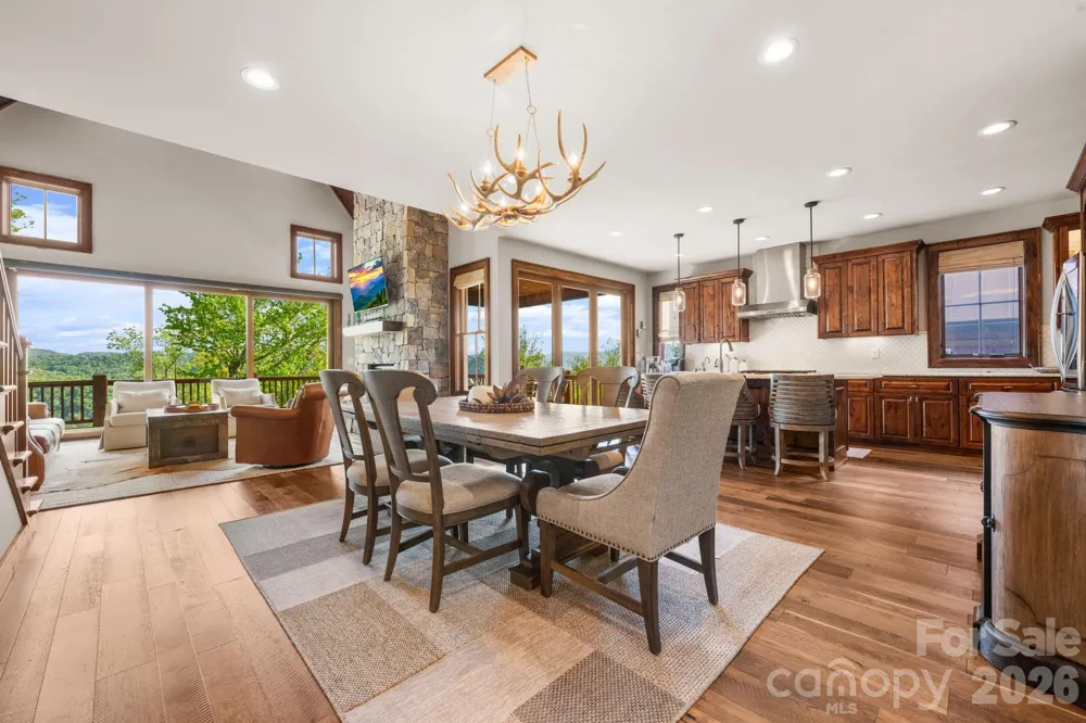 92 White Eagle Trail Banner Elk, NC 28604