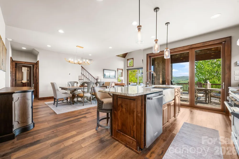 92 White Eagle Trail Banner Elk, NC 28604