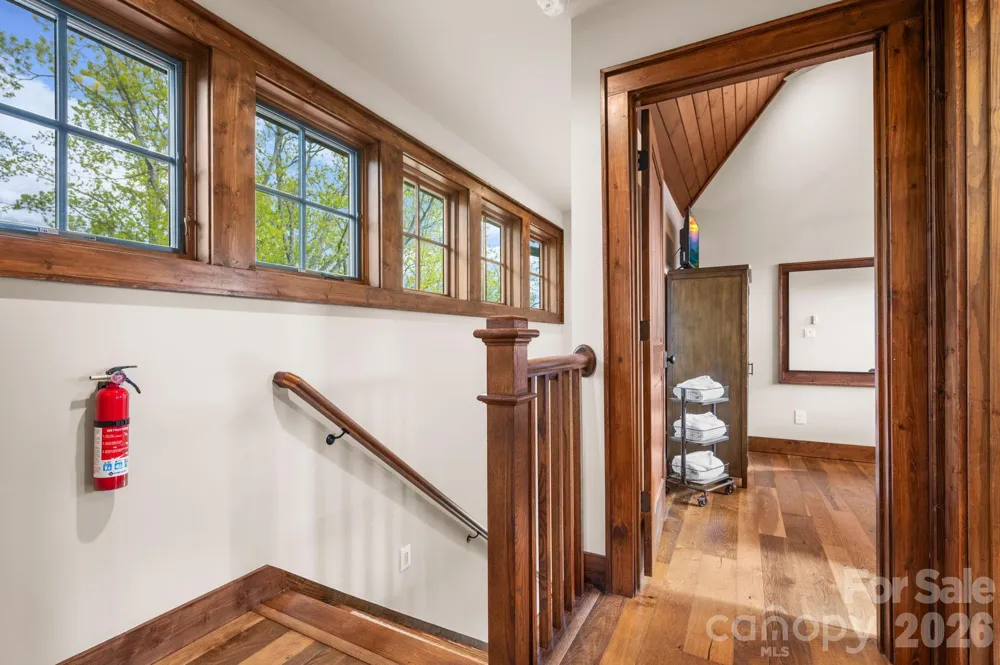 92 White Eagle Trail Banner Elk, NC 28604