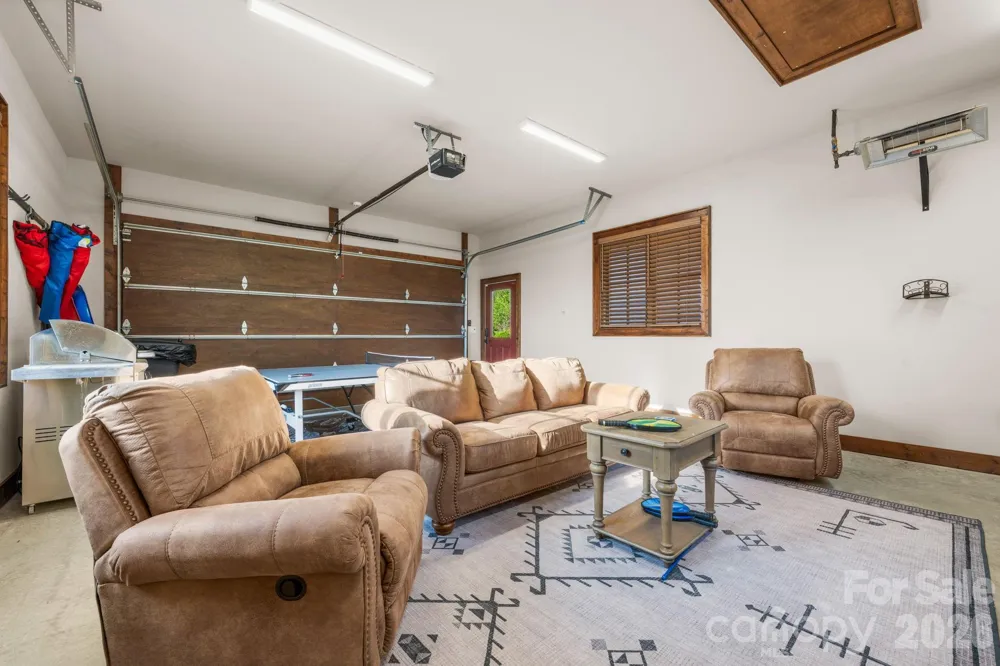 92 White Eagle Trail Banner Elk, NC 28604