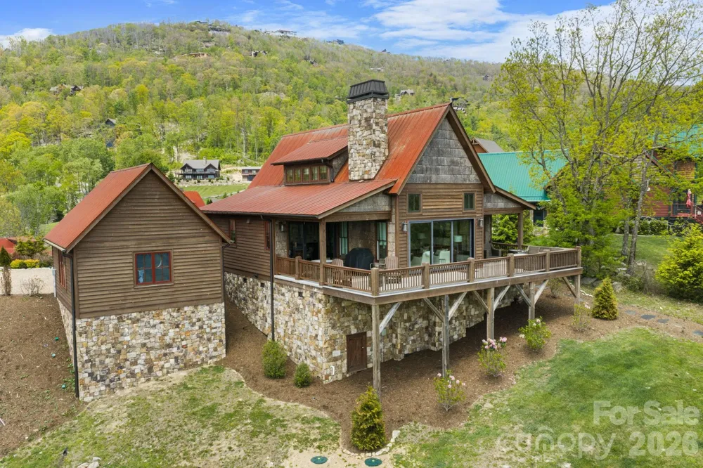 92 White Eagle Trail Banner Elk, NC 28604