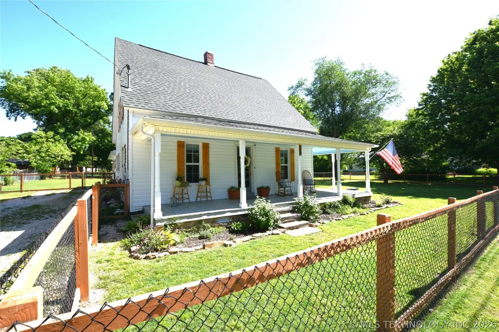 202 W Graham Street Prairie Grove, AR 72753