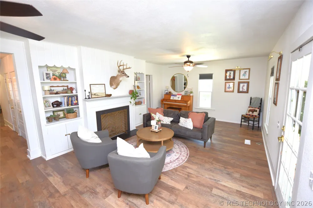 202 W Graham Street Prairie Grove, AR 72753