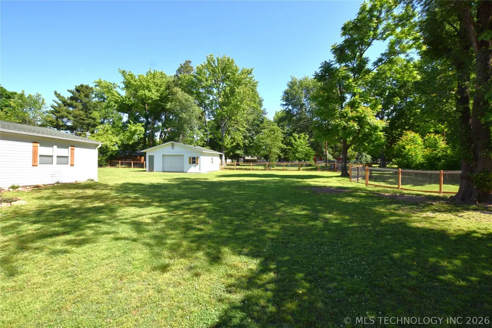 202 W Graham Street Prairie Grove, AR 72753