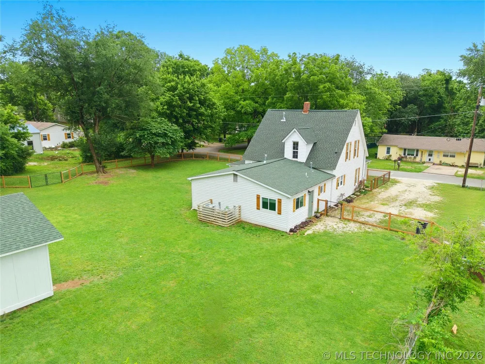202 W Graham Street Prairie Grove, AR 72753