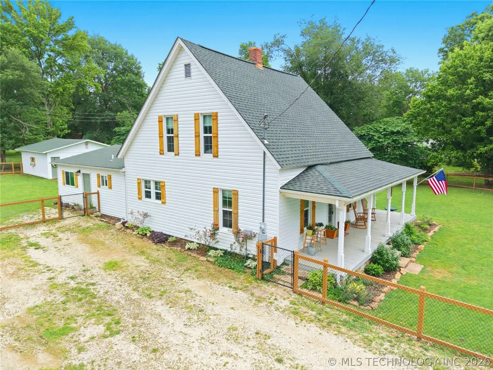 202 W Graham Street Prairie Grove, AR 72753