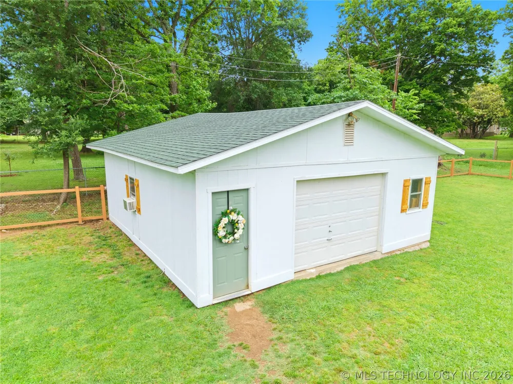 202 W Graham Street Prairie Grove, AR 72753