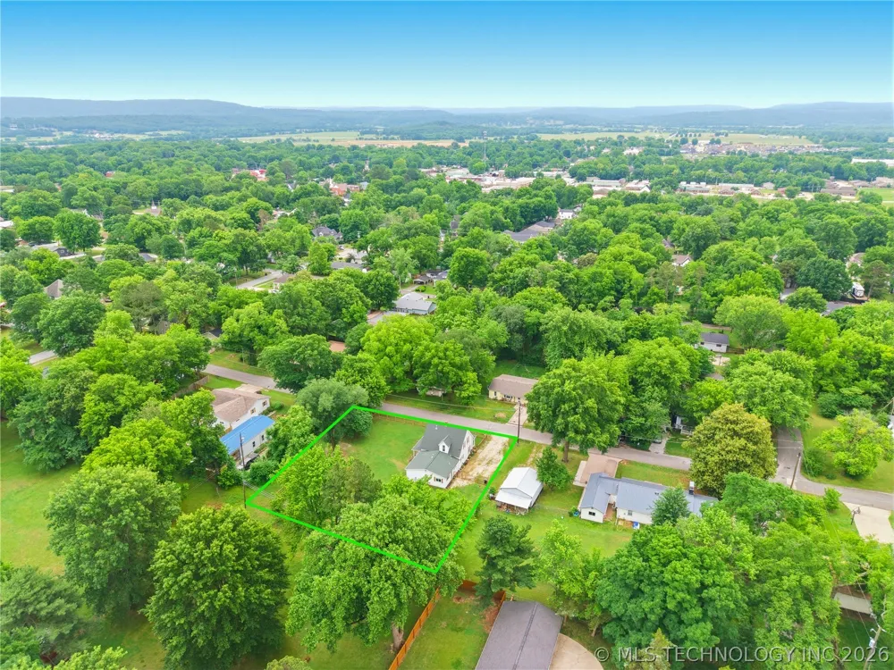 202 W Graham Street Prairie Grove, AR 72753