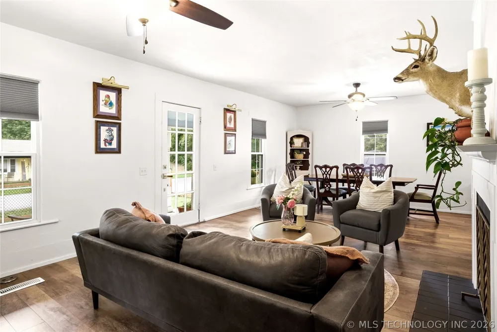202 W Graham Street Prairie Grove, AR 72753