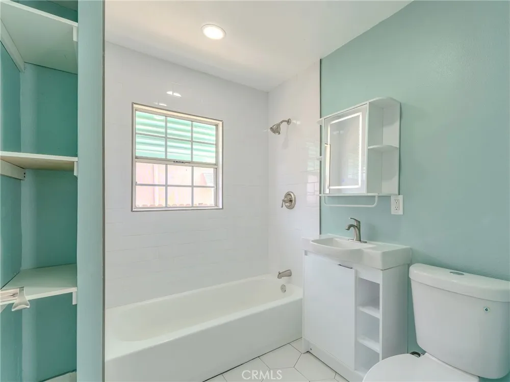 4638 Pine Pico Rivera, CA 90660