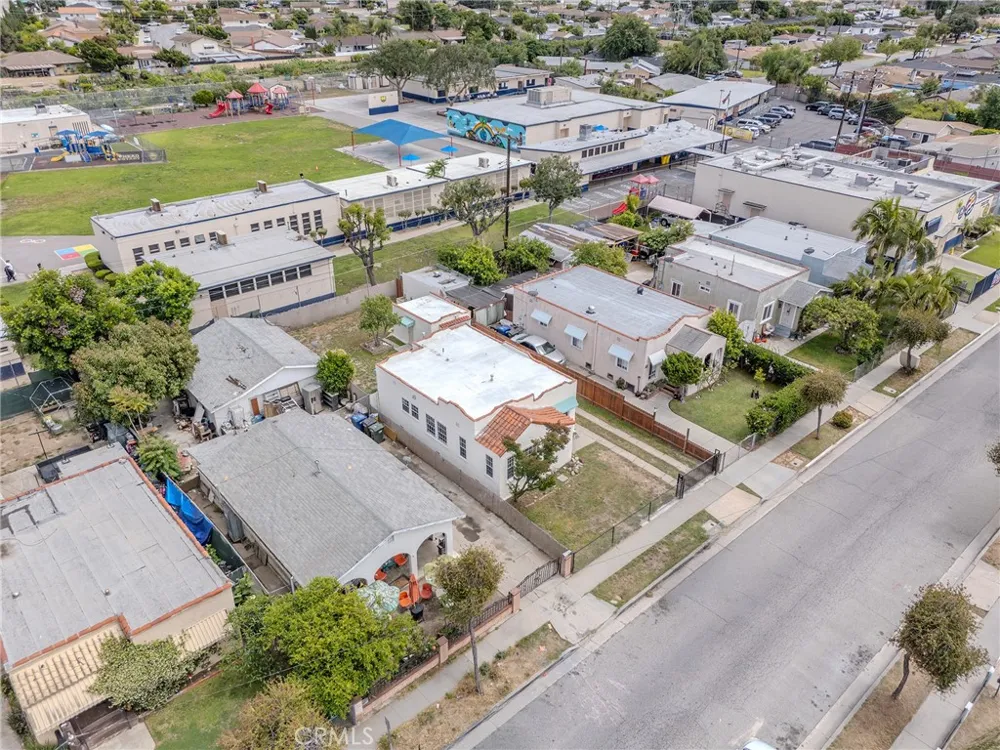 4638 Pine Pico Rivera, CA 90660