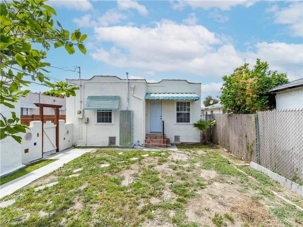4638 Pine Pico Rivera, CA 90660