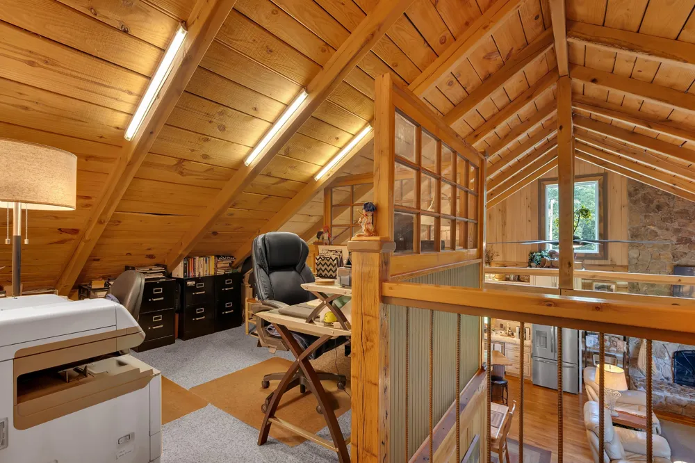 990 Bugscuffle Rd Wartrace, TN 37183