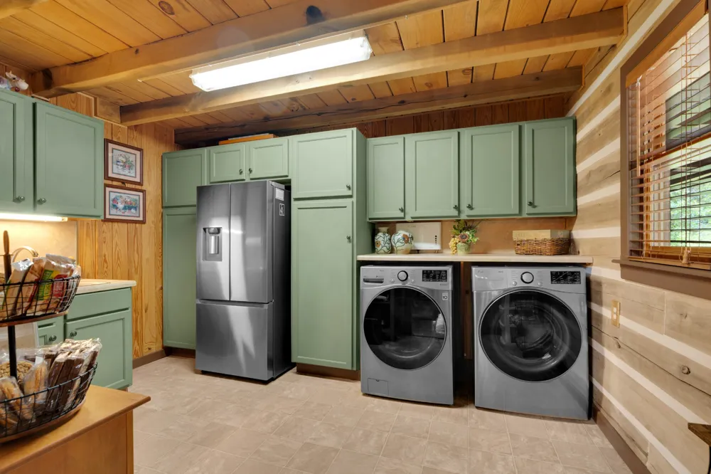 990 Bugscuffle Rd Wartrace, TN 37183