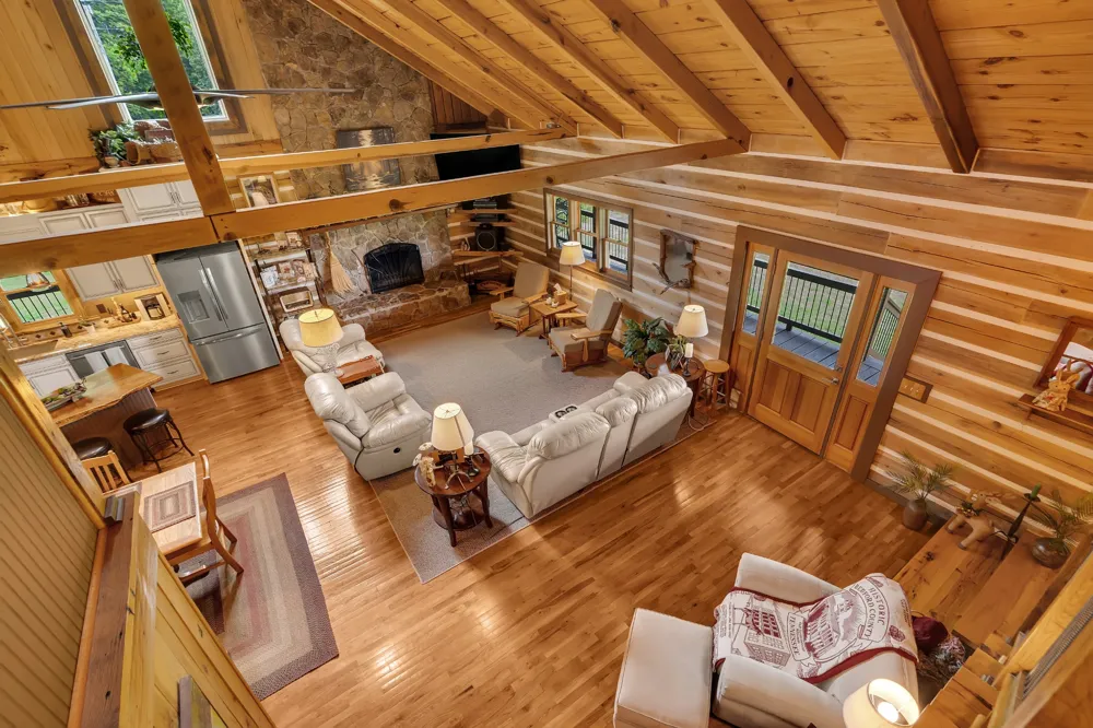 990 Bugscuffle Rd Wartrace, TN 37183
