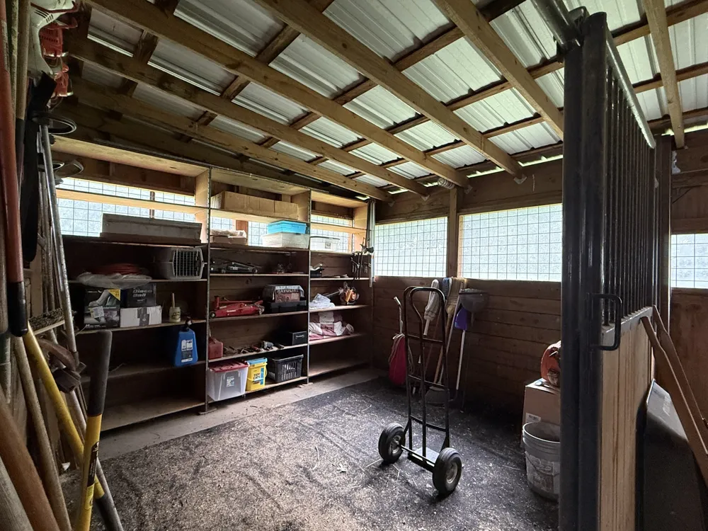990 Bugscuffle Rd Wartrace, TN 37183