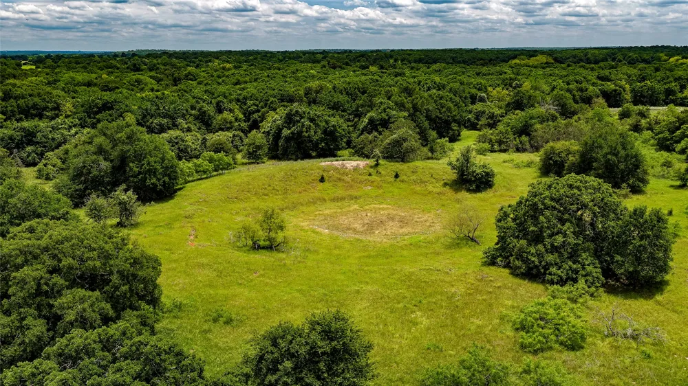 County Road 302 Rockdale, TX 78947