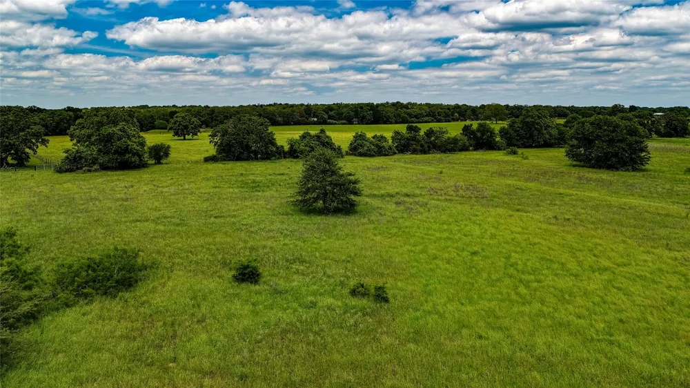 County Road 302 Rockdale, TX 78947