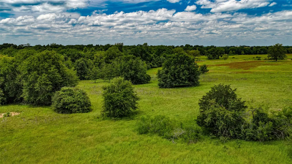 County Road 302 Rockdale, TX 78947