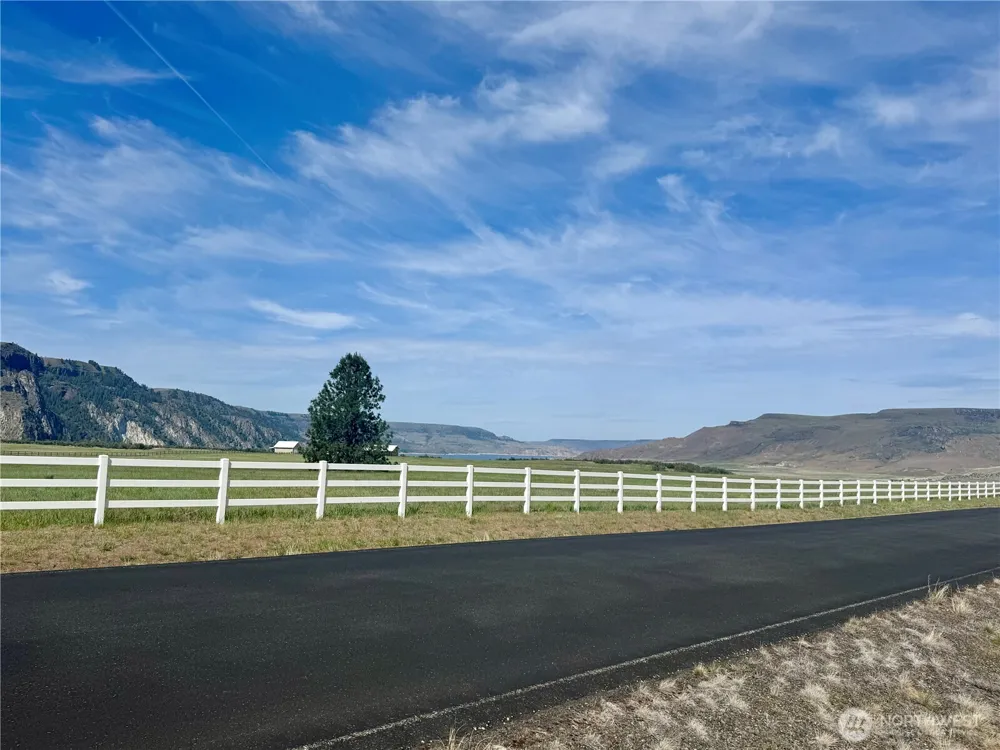 44110 Covey Lane Wilbur, WA 99185