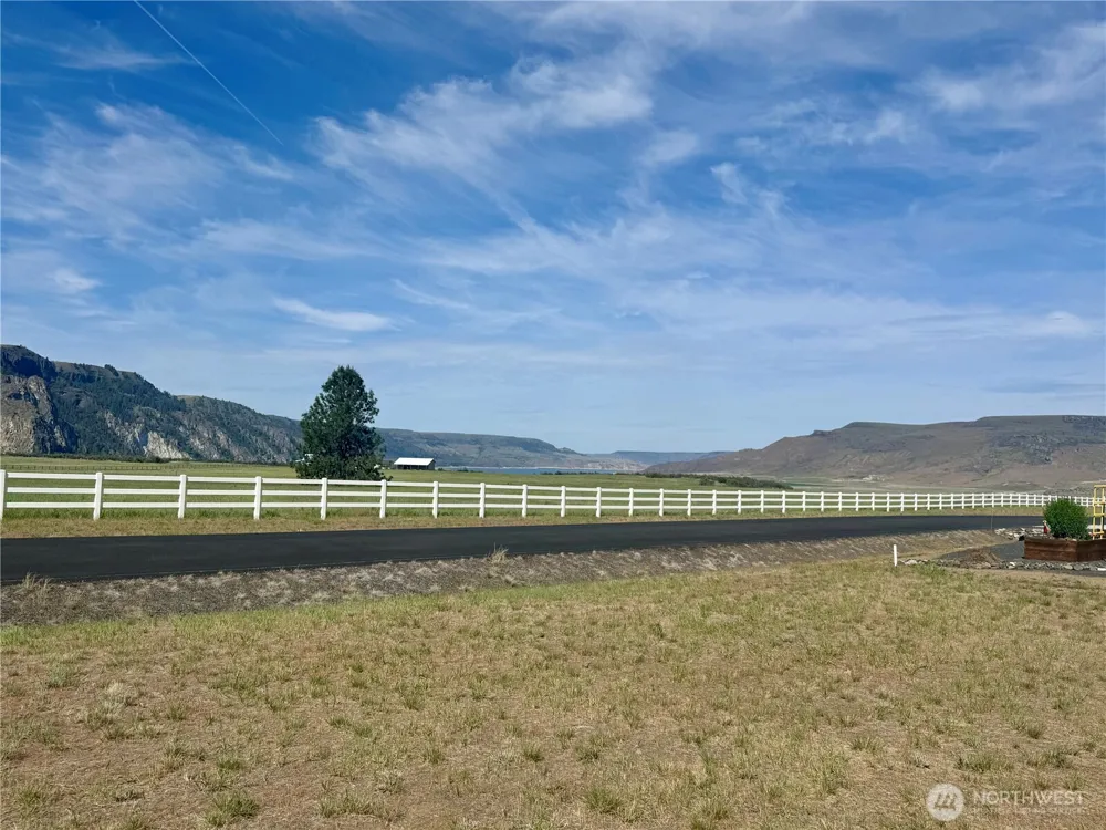 44110 Covey Lane Wilbur, WA 99185