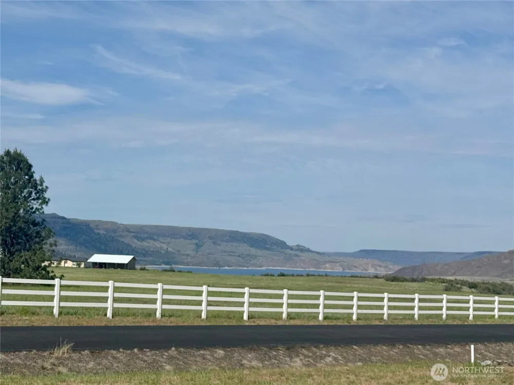 44110 Covey Lane Wilbur, WA 99185