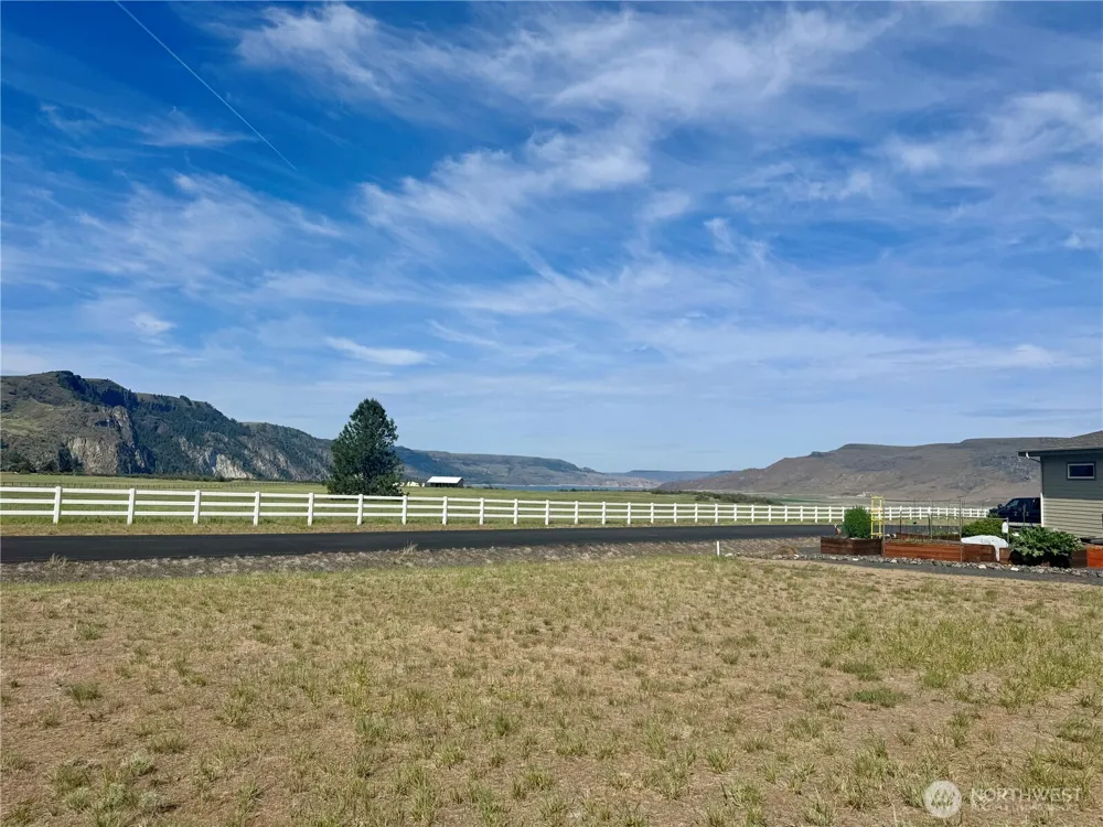44110 Covey Lane Wilbur, WA 99185