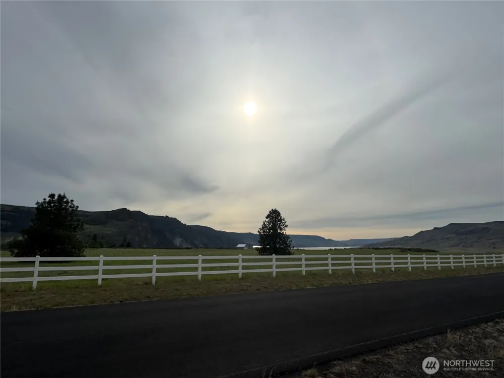 44110 Covey Lane Wilbur, WA 99185