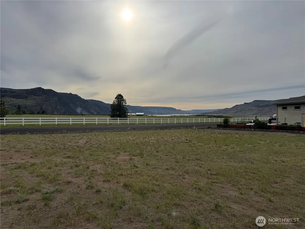 44110 Covey Lane Wilbur, WA 99185