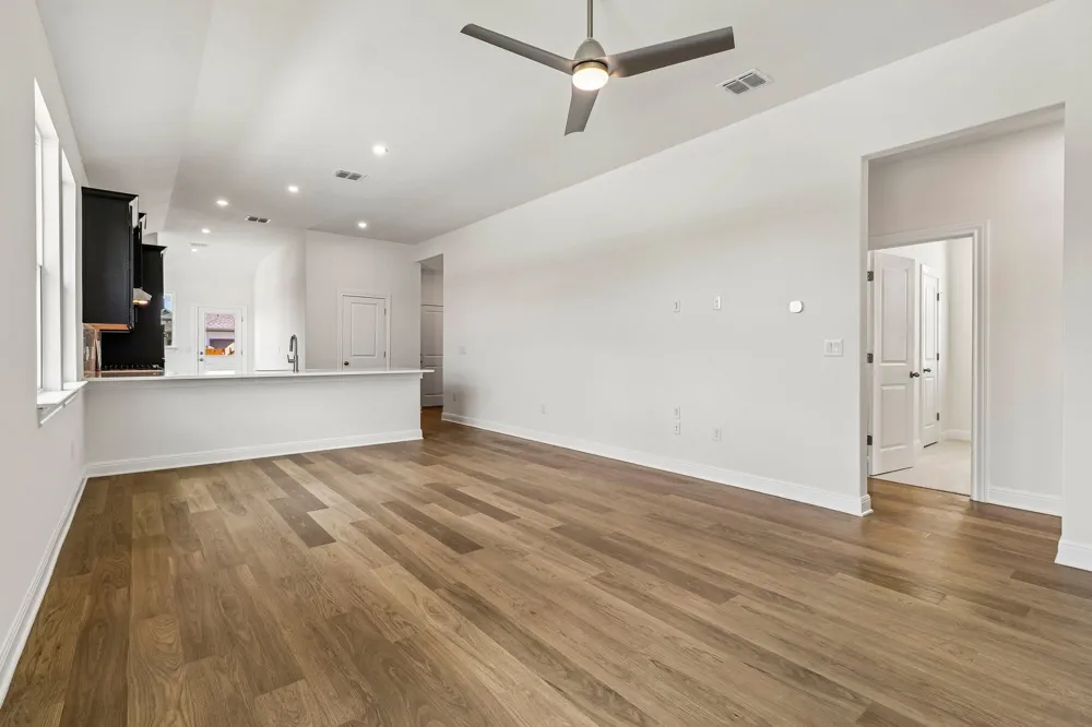 367 Porter Country Parkway Buda, TX 78610