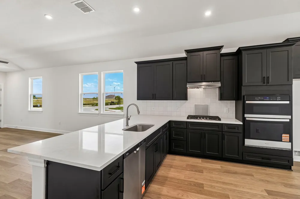 367 Porter Country Parkway Buda, TX 78610