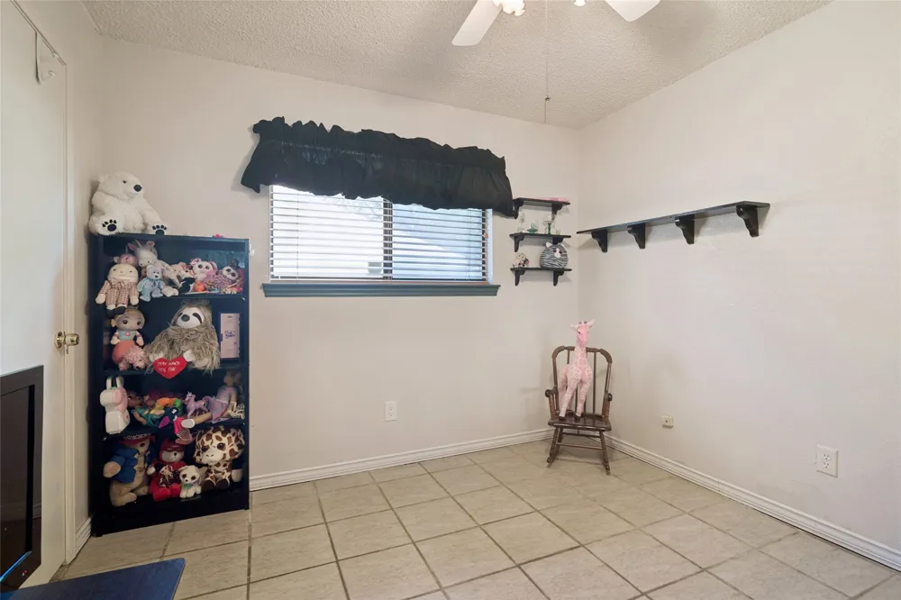 5110 Vera Cruz Drive Garland, TX 75043