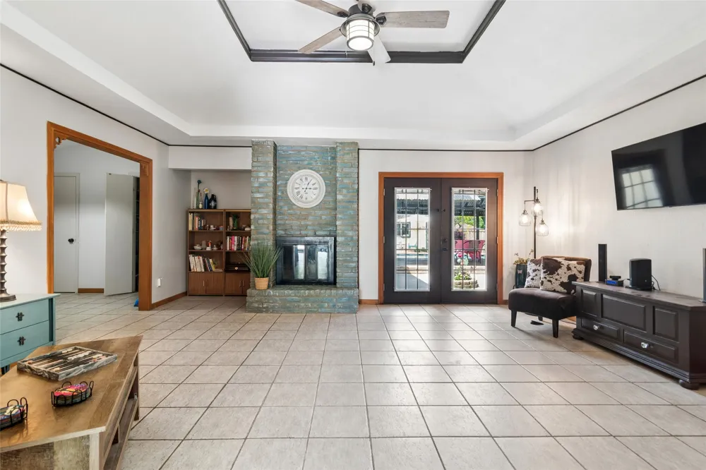 5110 Vera Cruz Drive Garland, TX 75043