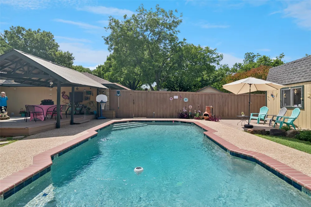 5110 Vera Cruz Drive Garland, TX 75043