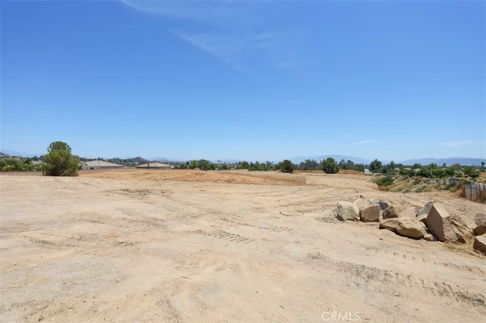 Jackson Ave Murrieta, CA 92562