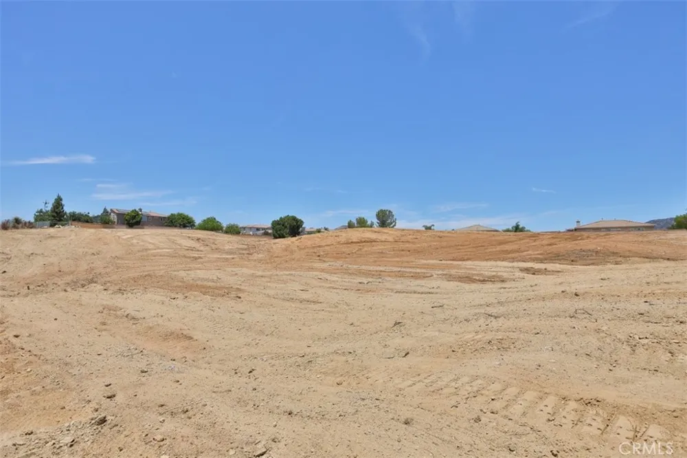 Jackson Ave Murrieta, CA 92562