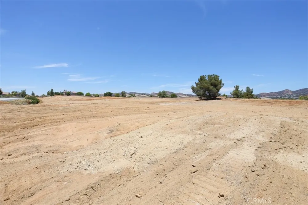 Jackson Ave Murrieta, CA 92562