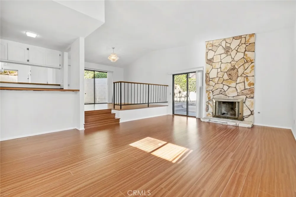 1321 Greenbriar Road Glendale, CA 91207