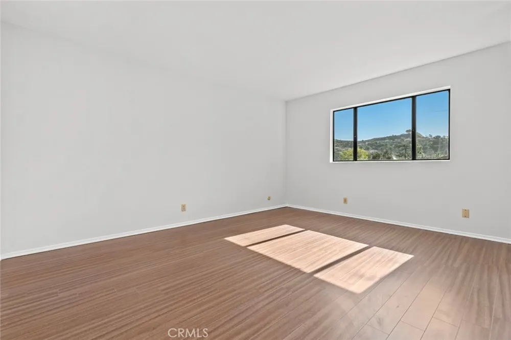 1321 Greenbriar Road Glendale, CA 91207