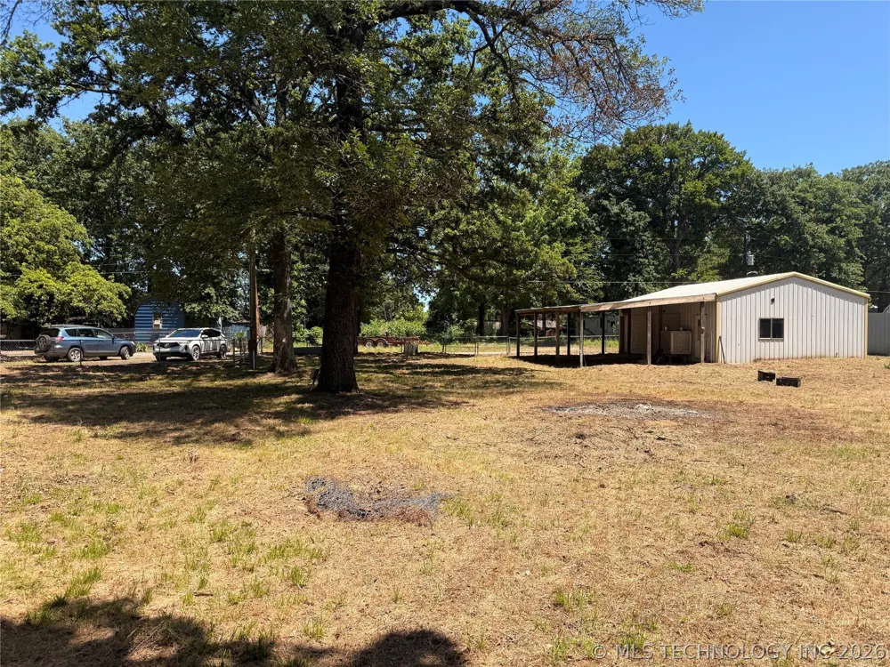 83 Persimmon Street Cartwright, OK 74731