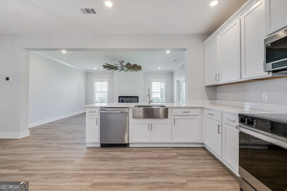1012 Hedge ST NE Townsend, GA 31331