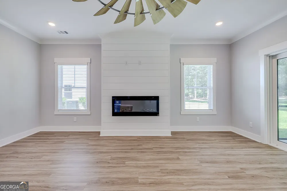 1012 Hedge ST NE Townsend, GA 31331