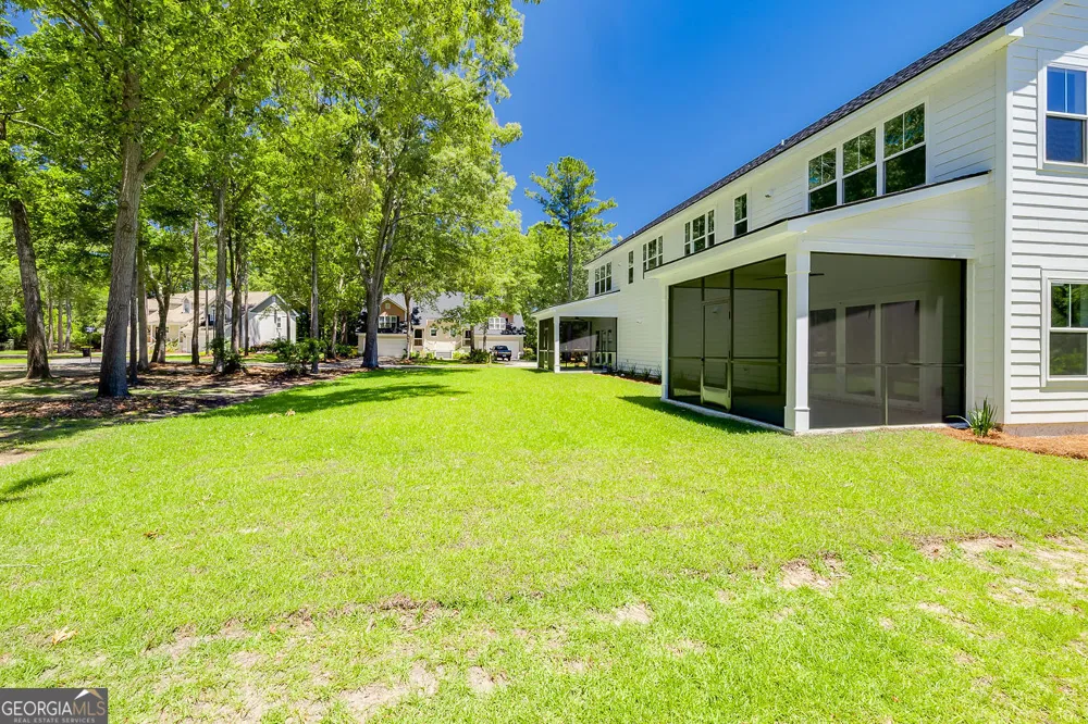 1012 Hedge ST NE Townsend, GA 31331
